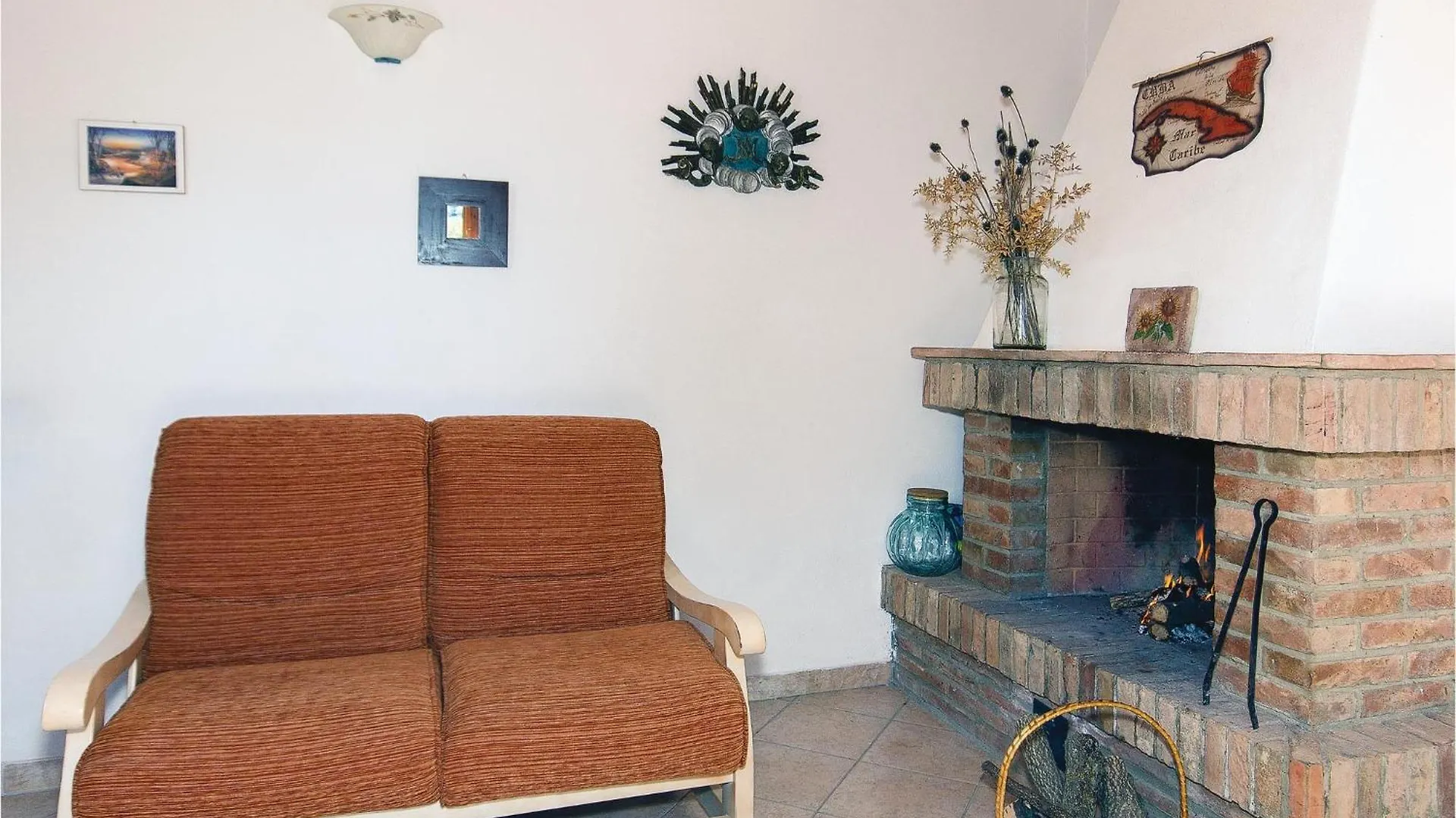 Apartment Apt, 9 Querce
