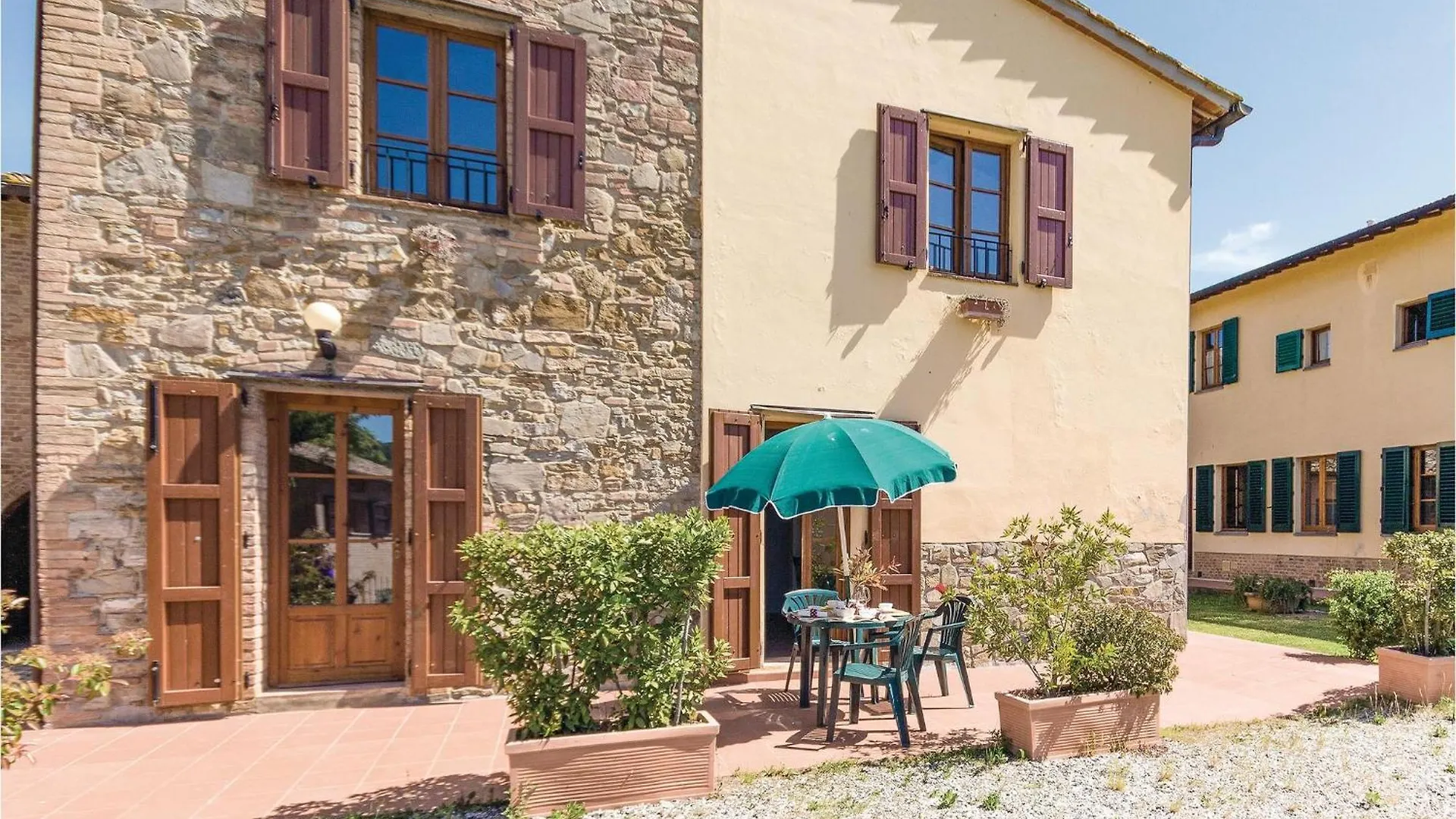 Apt, 9 Querce  0*, Querce (Lucca)